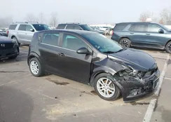 1G1JC6SB1F4111888: 44390941