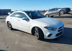 WDD3G4EB4KW033826: 44391067