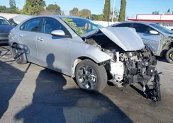 3KPF24AD0ME378491: 44391220