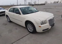 2C3KA43D49H555610: 44392086