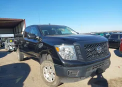 1N6BA1F3XJN519345: 44392878