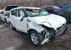 KNDJN2A21J7524588: 44392670