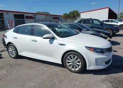 5XXGU4L37JG242641: 44393671