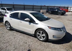 1G1RB6E43DU148344: 44395343