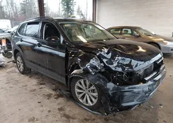 3VV0B7AX2LM108671: 44395923