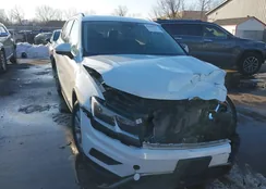 3VV2B7AX3JM112752: 44396417