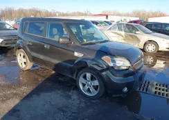 KNDJT2A25A7159578: 44396701