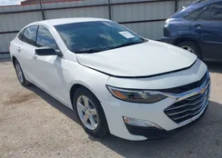 1G1ZB5ST2LF131057: 44397845