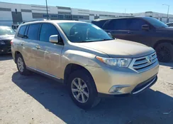 5TDBK3EH8BS056559: 44399969