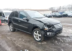 4JGBB86E38A361440: 44400746