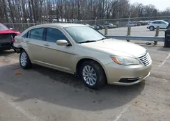 1C3BC1FB5BN500731: 44402082