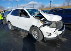 2GNAXUEV9M6157204: 44402174