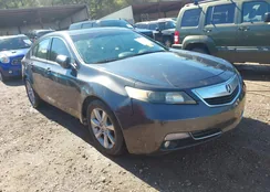 19UUA8F23DA002395: 44403246