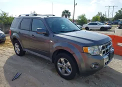 1FMCU94G09KP39705: 44403285