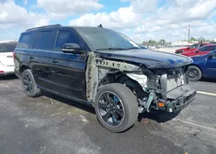 1FMJU1K82REA82004: 44403370