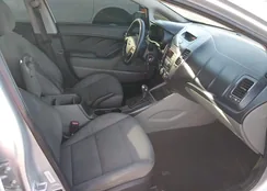 KNAFX4A68E5243305: 44404106