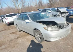 4T1BA32K75U058527: 44404108