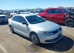 3VW2K7AJ6BM060459: 44404355