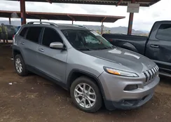 1C4PJLCB2HW667428: 44403650