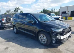 2C4RC1BG4SR530348: 44403653