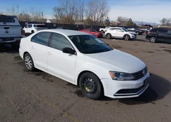 3VWD17AJ7FM235948: 44404847