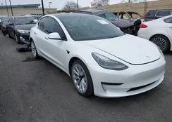 5YJ3E1EB4MF942915: 44404671