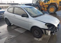 KMHCM3AC5AU171084: 44405570