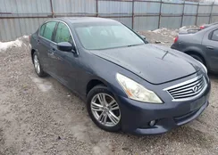 JN1CV6AR8AM456095: 44405593