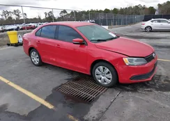 3VWD17AJ6EM275713: 44407111