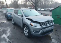 3C4NJCBB3MT509947: 44407352