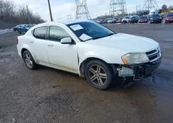 1C3CDZCB9CN211857: 44408221