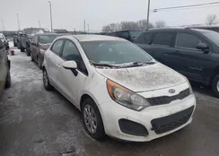 KNADM5A3XC6050933: 44407534