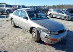 JN1CA21A9XT108478: 44407676