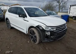 3VV4B7AX9RM046647: 44409124