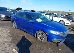 19XFC2F77HE015843: 44409152