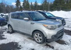 KNDJN2A24J7565569: 44410511