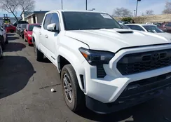 3TMLB5JN6RM016034: 44412134