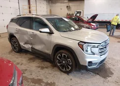 3GKALVEV5NL154425: 44413233