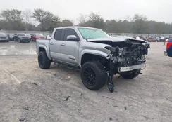 3TYLB5JN3RT051540: 44413569