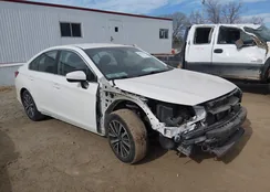 4S3BNAF61K3038107: 44413711