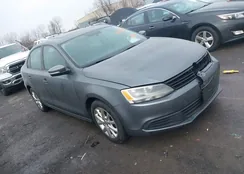 3VWDZ7AJ4BM318580: 44414542