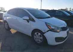 KNADM4A31C6061586: 44416294