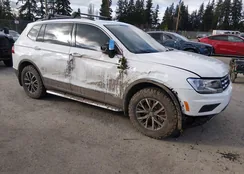 3VV2B7AX0KM142762: 44417207