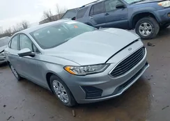 3FA6P0G72LR109546: 44418364