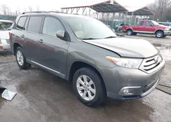 5TDBK3EH1CS140918: 44419101