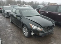 1HGCP36778A049329: 44420609