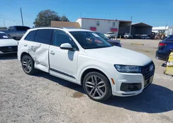 WA1VAAF70JD012702: 44424095