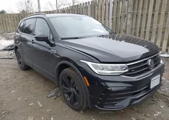 3VV8B7AX0RM099934: 44425328