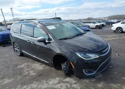 2C4RC1GG9HR561239: 44426376