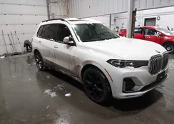 5UXCW2C07M9E25933: 44425556